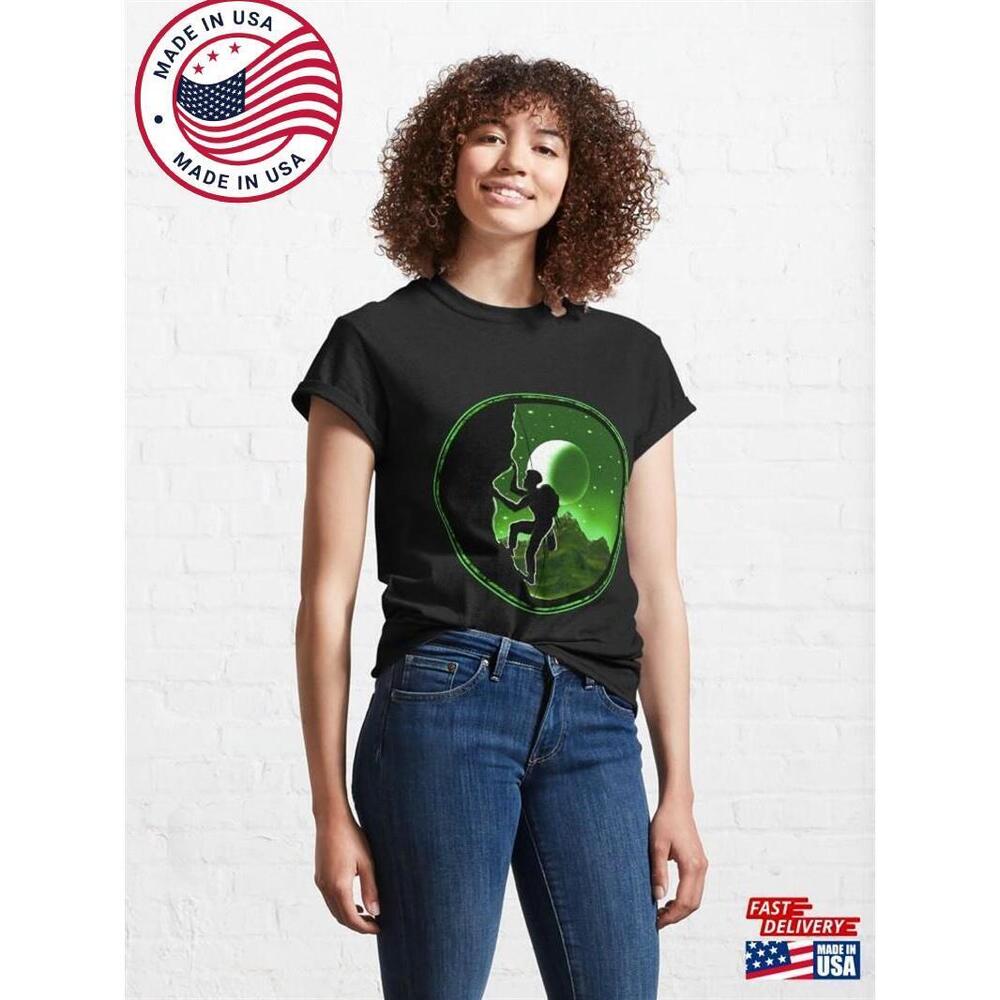 Mountain Climbing Lover Adventure Classic T-Shirt